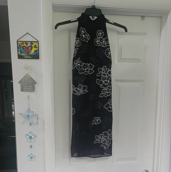 White house black market dress - Picture 7 of 7